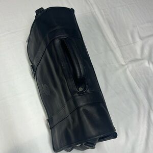 Pangea Brands Black Leather Laptop Messenger Bag - NBA - Utah Jazz